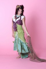 Princesas Disney Moda Pirata 16