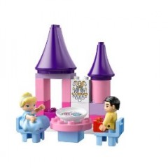 LEGO Duplo El palacio de Cenicienta mesa con principe